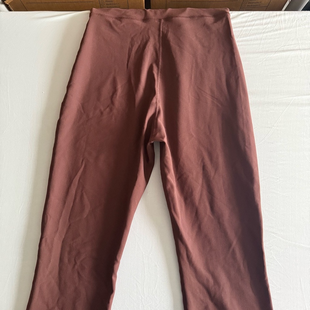 Wilo‎ The Label Flare Leg Jumpsuit Ribbed Athleisure Yoga Pilates Dance Sz M - Picture 7 of 16